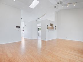 10910 Lakemore Lane 201, Boca Raton FL 33498