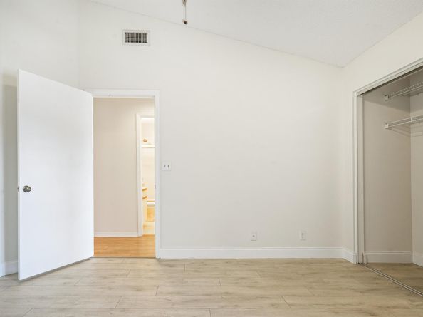 10910 Lakemore Lane 201, Boca Raton FL 33498