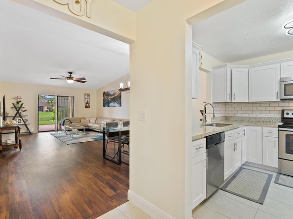 6734 Bridlewood Ct 6734, Boca Raton FL 33433
