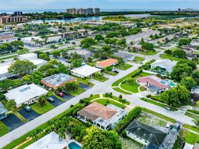499 NE 28th Road, Boca Raton FL 33431