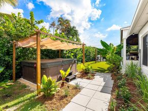 499 NE 28th Road, Boca Raton FL 33431