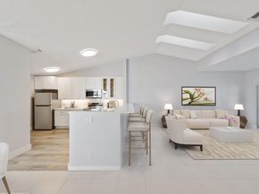 6175 Floral Lakes Dr, Delray Beach FL 33484