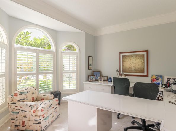 157 Oakwood Lane, Palm Beach Gardens FL 33410