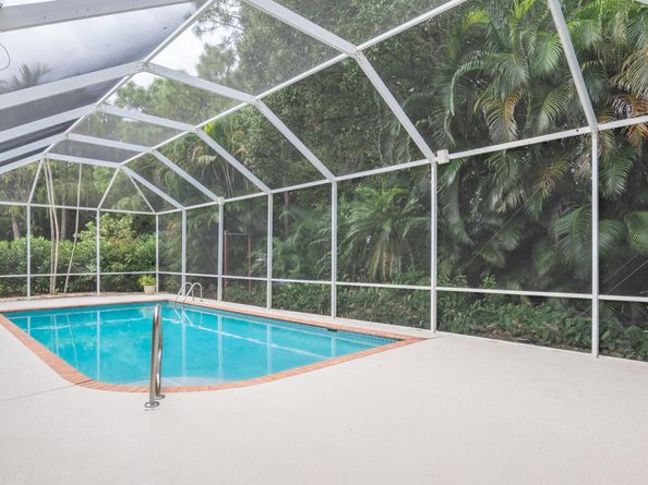 157 Oakwood Lane, Palm Beach Gardens FL 33410