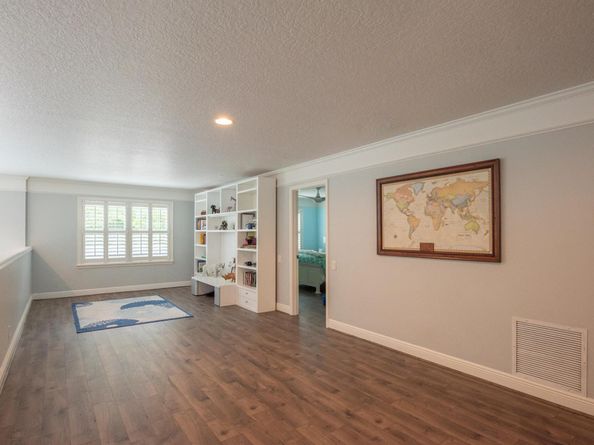 157 Oakwood Lane, Palm Beach Gardens FL 33410