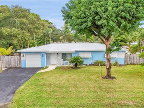 161 SE 8th St, Pompano Beach FL 33060