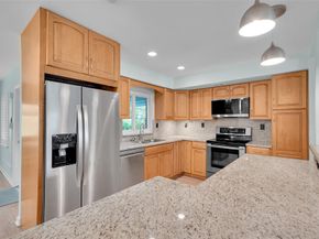 161 SE 8th St, Pompano Beach FL 33060