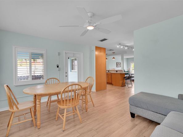 161 SE 8th St, Pompano Beach FL 33060