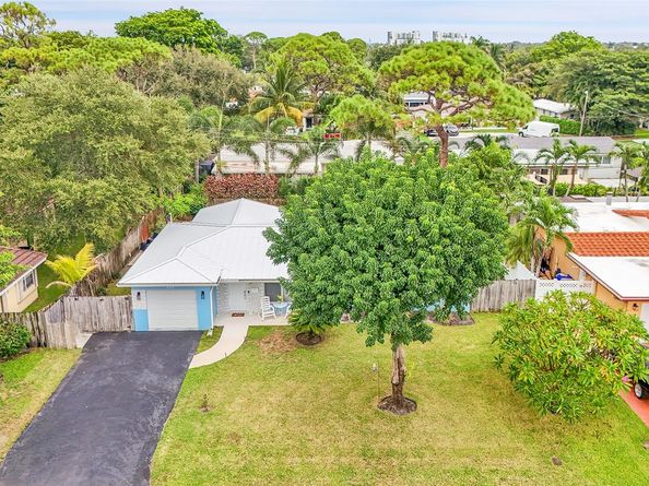 161 SE 8th St, Pompano Beach FL 33060