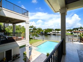 1950 Portage Landing N, North Palm Beach FL 33408
