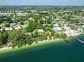 1950 Portage Landing N, North Palm Beach FL 33408