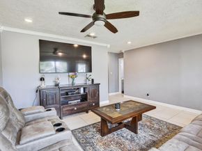 6850 Atlanta St, Hollywood FL 33024