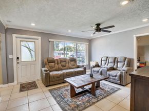 6850 Atlanta St, Hollywood FL 33024