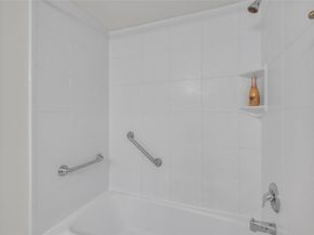 2850 S Forest Hills Blvd 105, Coral Springs FL 33065