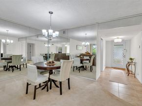 2850 S Forest Hills Blvd 105, Coral Springs FL 33065