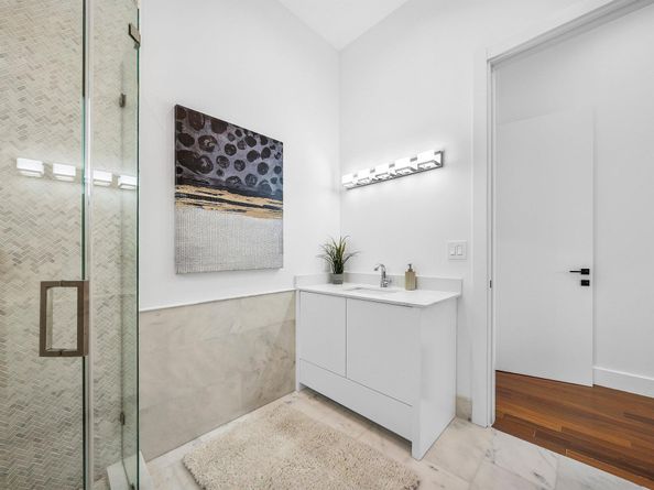 2641 NE 48th Street, Lighthouse Point FL 33064