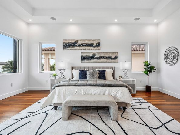 2641 NE 48th Street, Lighthouse Point FL 33064