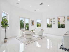 2641 NE 48th Street, Lighthouse Point FL 33064