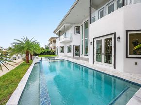 2641 NE 48th Street, Lighthouse Point FL 33064