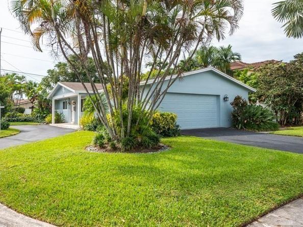 818 N 12th Ave, Hollywood FL 33019
