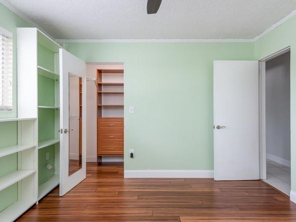 818 N 12th Ave, Hollywood FL 33019