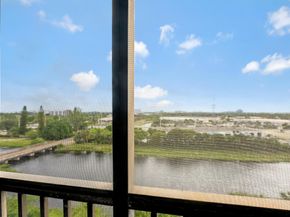 2200 S Cypress Bend Dr 805, Pompano Beach FL 33069