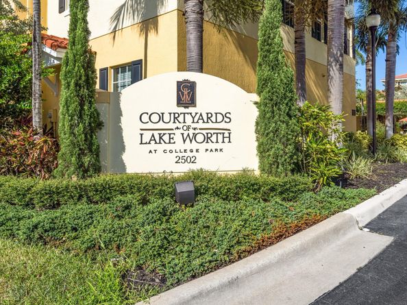 2502 N Dixie Highway 16, Lake Worth Beach FL 33460