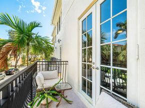 2502 N Dixie Highway 16, Lake Worth Beach FL 33460
