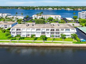 2165 Ibis Isle Road 6, Palm Beach FL 33480