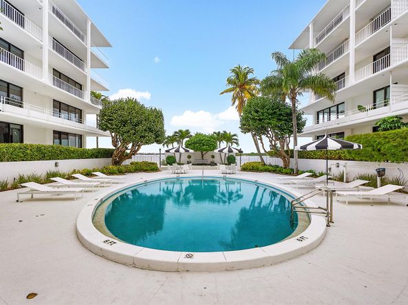 2165 Ibis Isle Road 6, Palm Beach FL 33480