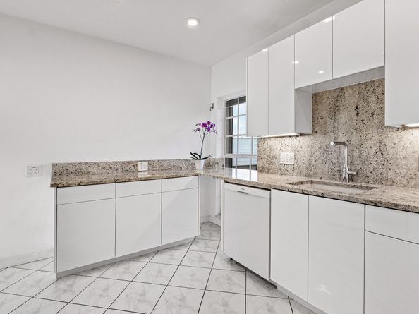 2165 Ibis Isle Road 6, Palm Beach FL 33480