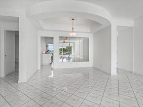 2165 Ibis Isle Road 6, Palm Beach FL 33480