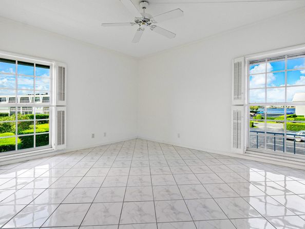 2165 Ibis Isle Road 6, Palm Beach FL 33480