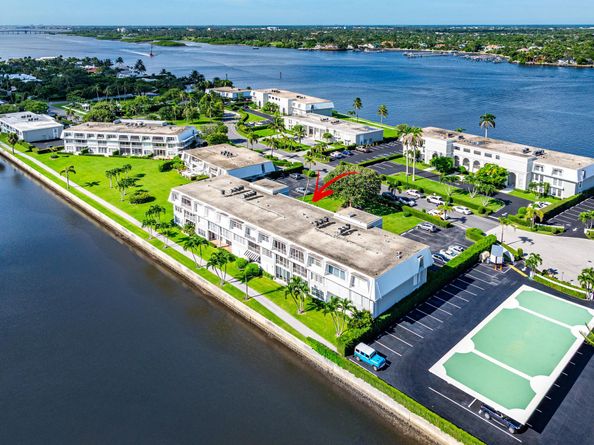 2165 Ibis Isle Road 6, Palm Beach FL 33480