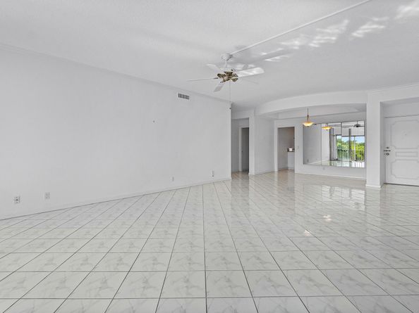 2165 Ibis Isle Road 6, Palm Beach FL 33480