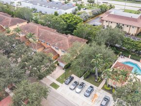 6603 Catalina Ln 0, Tamarac FL 33321