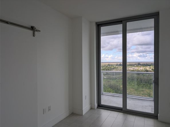 2000 Metropica Way 1501, Sunrise FL 33323