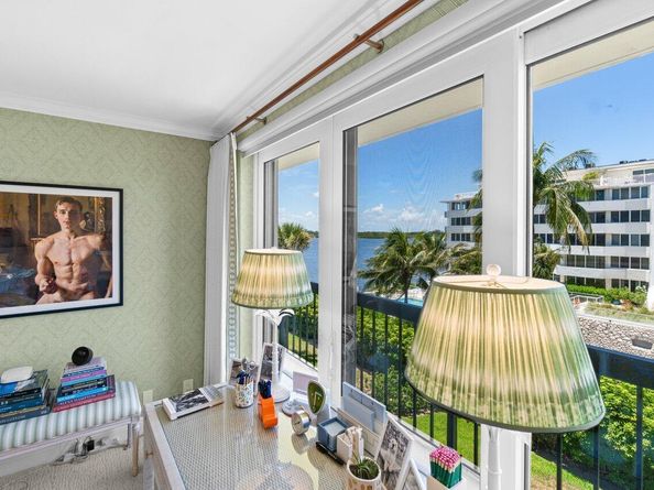 2778 S Ocean 307 N Boulevard 307n, Palm Beach FL 33480