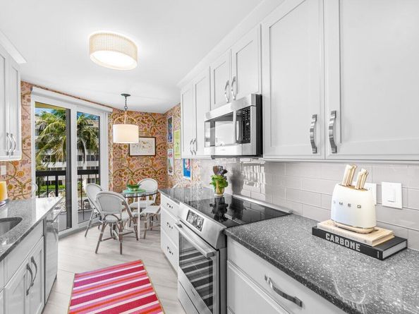 2778 S Ocean 307 N Boulevard 307n, Palm Beach FL 33480
