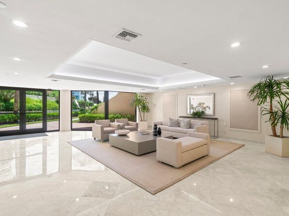 2778 S Ocean 307 N Boulevard 307n, Palm Beach FL 33480