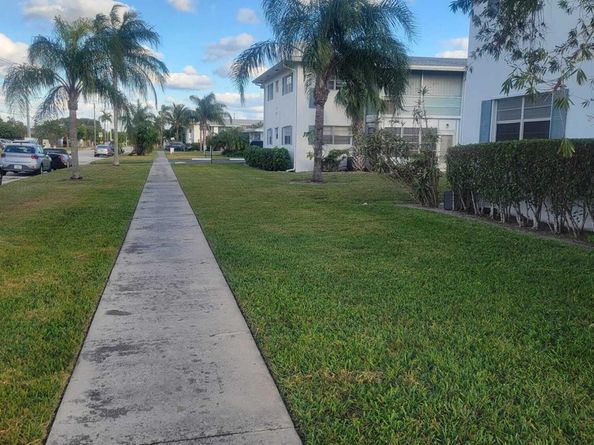 6560 Winfield Boulevard 102, Margate FL 33063