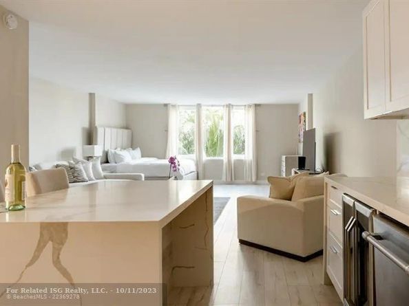 2301 Collins Ave 327, Miami Beach FL 33139