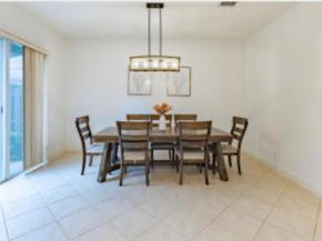 2812 Eagle Rock Circle 902, West Palm Beach FL 33411