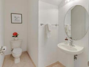 2812 Eagle Rock Circle 902, West Palm Beach FL 33411