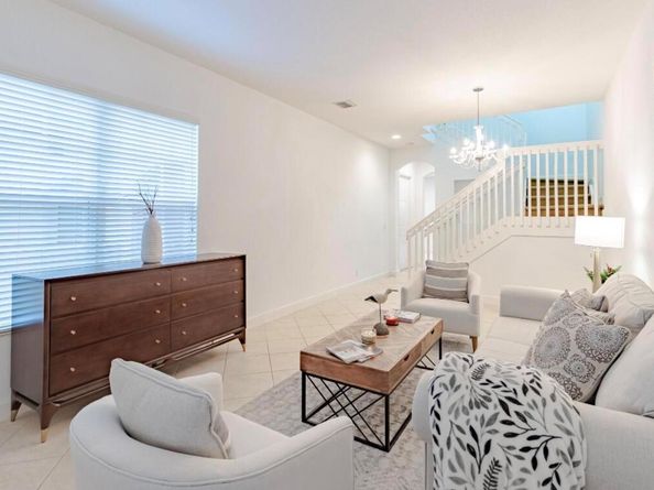 2812 Eagle Rock Circle 902, West Palm Beach FL 33411