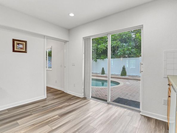 1012 W Camino Real, Boca Raton FL 33486