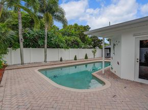 1012 W Camino Real, Boca Raton FL 33486