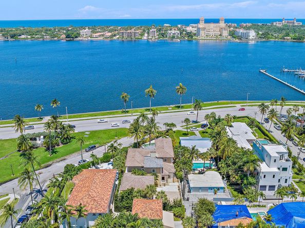 1017 N Flagler Drive, West Palm Beach FL 33401