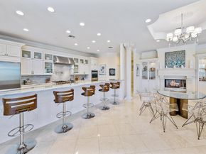 1017 N Flagler Drive, West Palm Beach FL 33401