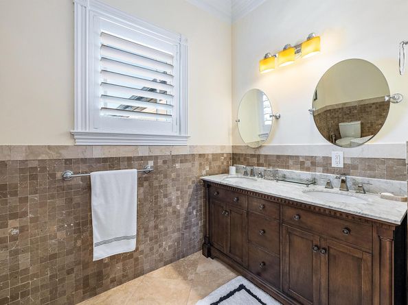 1017 N Flagler Drive, West Palm Beach FL 33401